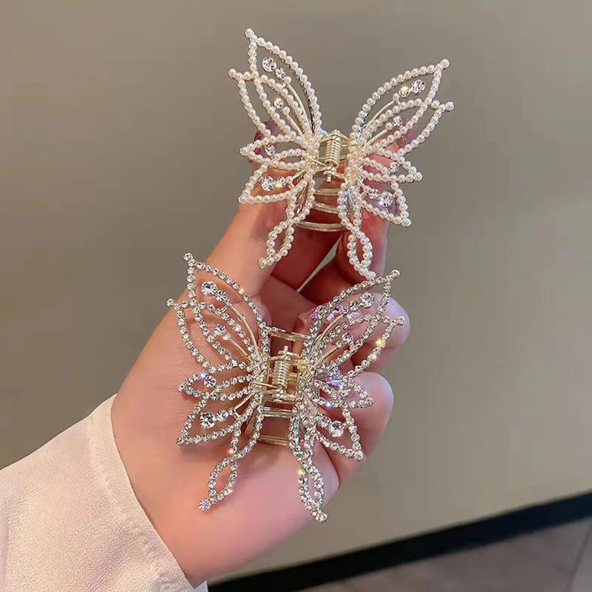 Butterfly Hair Claw Clips Butterfly Pearl Hairpin Non-Slip Hair Barrettes for Thin Medium Thick Hair Accessory Headwear Gift