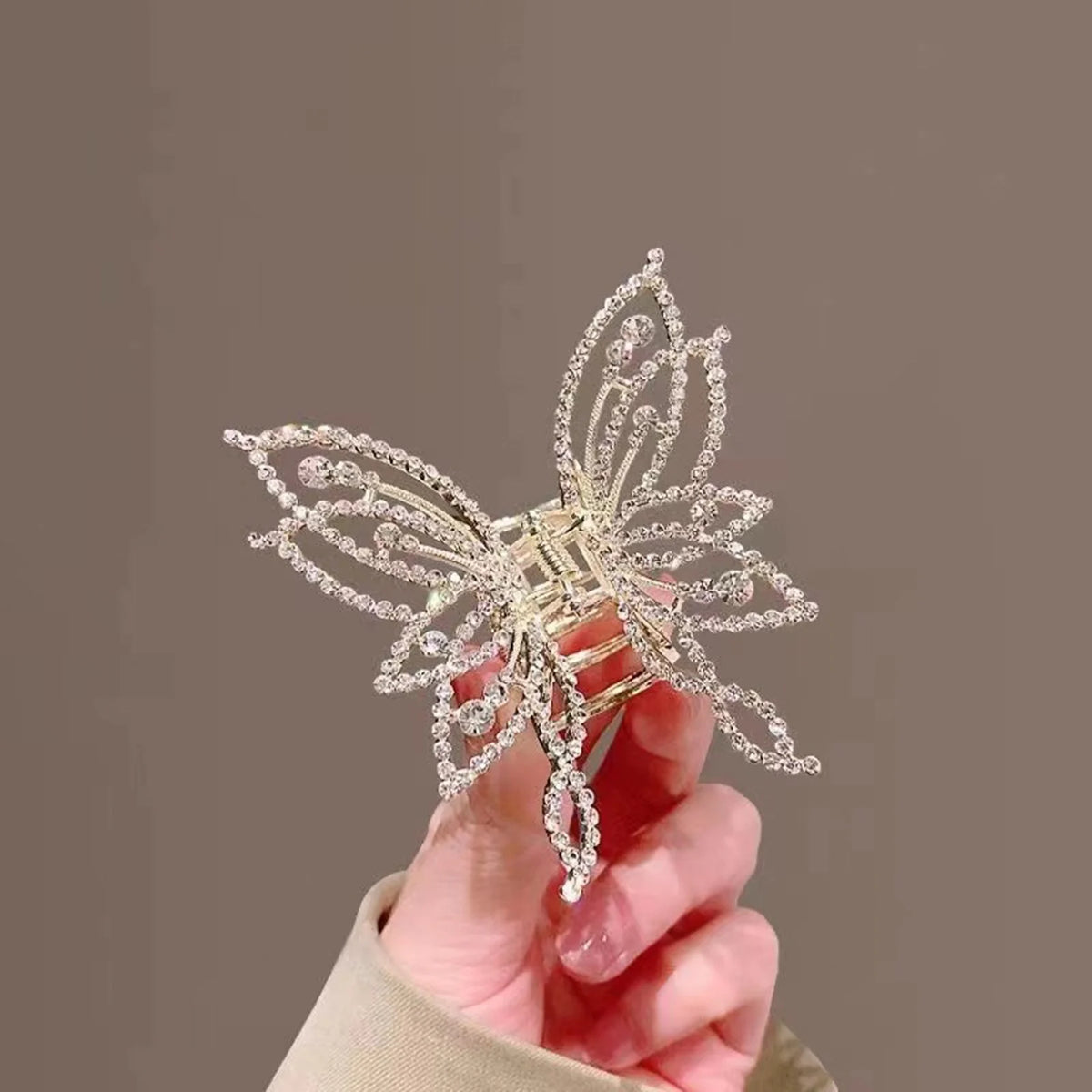 Butterfly Hair Claw Clips Butterfly Pearl Hairpin Non-Slip Hair Barrettes for Thin Medium Thick Hair Accessory Headwear Gift